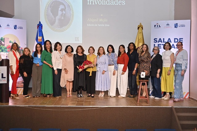 La JCE realizó varias actividades para celebrar las ediciones centenarias de Abigail Mejía